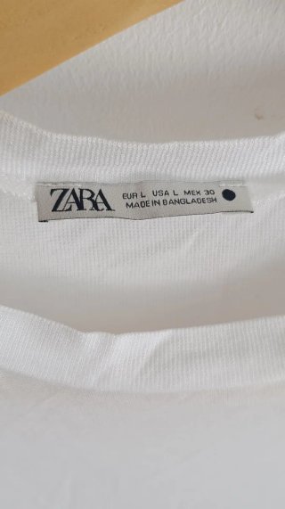 Camiseta blanca de manga corta