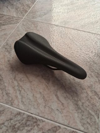 Sillín Bontrager Arvada comp 270×138
