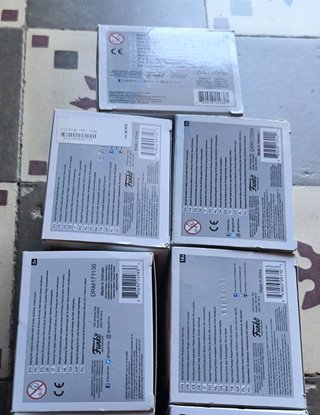 Lote 5 funko caja dañadas dragon ball NOBAJO