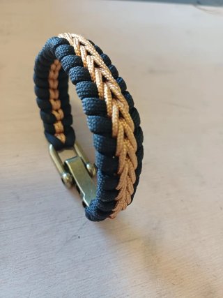 Pulsera tejida regalo