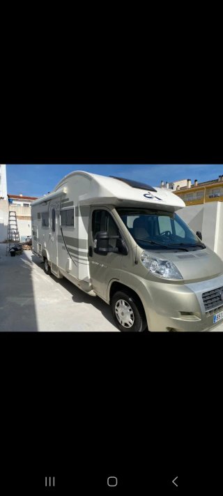 Autocaravana perfilada