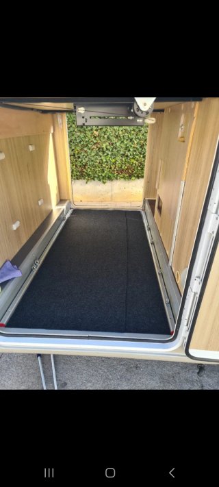 Autocaravana perfilada