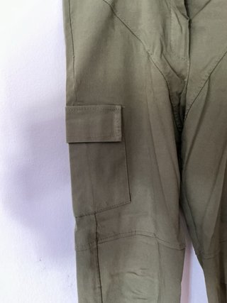 Pantalones cargo verdes