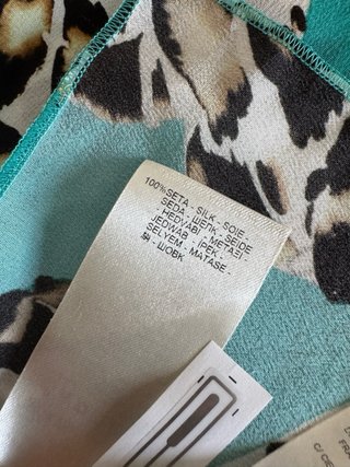 Foulard in seta nuovo Falconeri