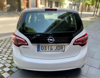 Se Vende Monovolumen Opel Meriva 1.4 Pegatina “C”