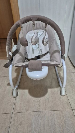 Hamaca reclinable y acolchada para bebé