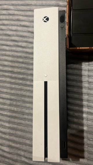 Xbox One S Bianca