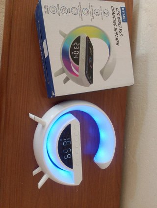Altavoz Carga Inalámbrica LED BT-3401