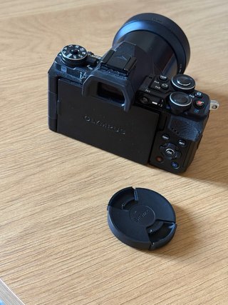Olympus OM-D E-M5 Mark II + Sigma 60mm f2.8