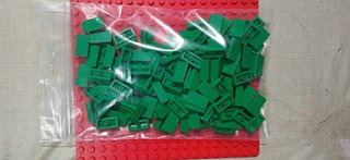 LEGO Tijolo Verde 30 1x2x2/3 - 100 Unidades