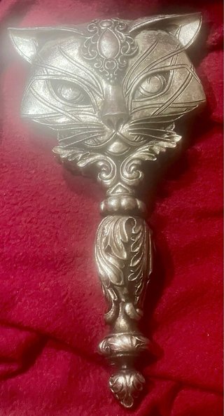 Espejo diseño especial mano, gato plata