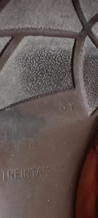 Botines de piel marrones con hebilla y cremalleras