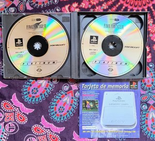 Final Fantasy VII Platinum PS1 (3 Discos)