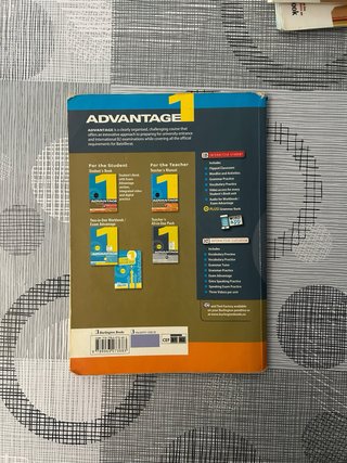 ADVANTAGE 1º bachillerato ST CATALAN