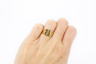 Sello de oro de 18k. Ref:076-01-00766