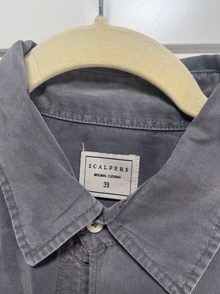 Camisa Scalpers gris