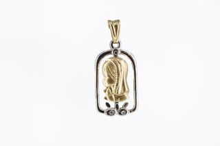 Colgante de oro de 18k. Ref:009-03-00903