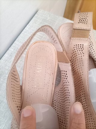 Zapatos dorados mujer