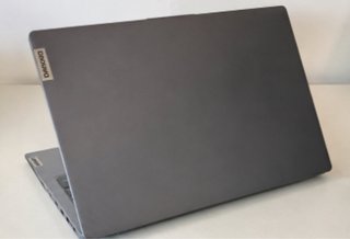 Lenovo IdeaPad Slim 3 15IAH8 Plata