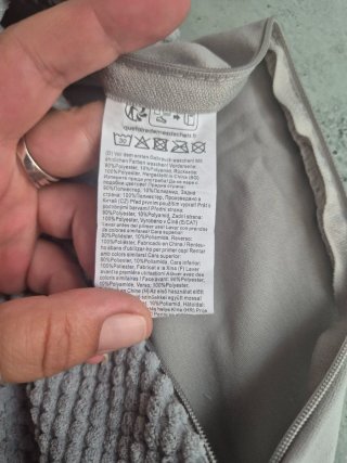 Dos fundas de cojín gris. Nuevas