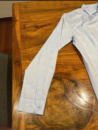 Camisa azul de vestir