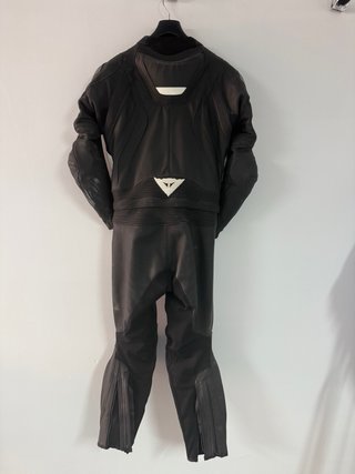 Mono Dainese 2 piezas cuero