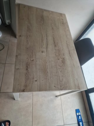 Mesa de comedor y sillas