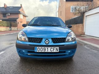 Renault Clio 2003