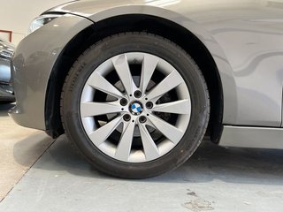 BMW Serie 3 318i Touring