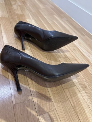 Zapatos de tacón Zara marrones talla 40