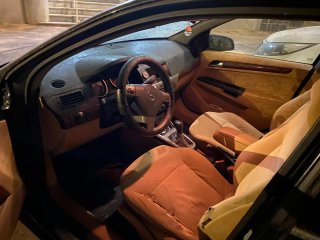 Opel Astra 2004