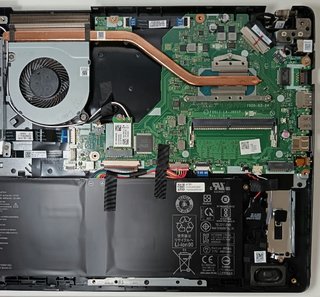 Acer Extensa 15 EX215-52-53XM. i5-1035G1, DDR4