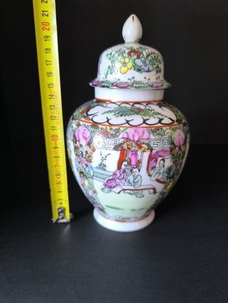 Pote com Tampa 21cm Porcelana