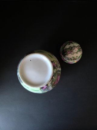 Pote com Tampa 21cm Porcelana