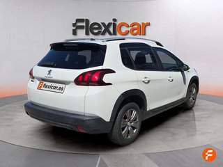 Peugeot 2008 Signature 1.2 PureTech 96KW (130CV)