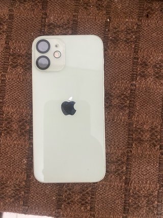 iPhone 12 Mini verde in perfette condizioni