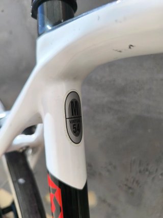 Bicicleta Scott Addict Carbono 11v