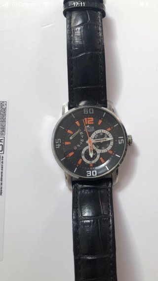 Reloj Lotus Negro y Naranja