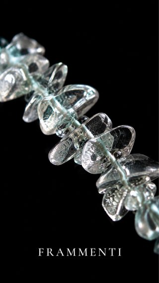 Parure vintage: collana e orecchini in vetro