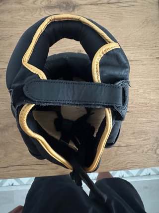 Casco Boxeo Army War Negro/Dorado