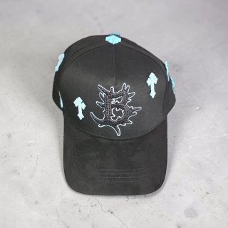 Gorra New Era Negra con Cruces Azules
