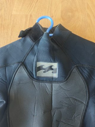 Neopreno Billabong corto, talla xs