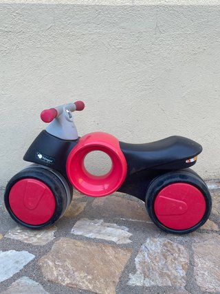 Moto correpasillos para bebés