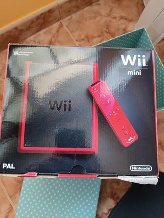 Nintendo Wii Mini + Juegos y Accesorios