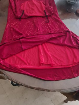 Alta Costura Espectacular Rojo/Granate M/L Sin uso