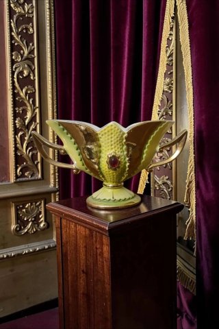 Alzata / Vaso a navetta (jardinière) C.A.L bronzo