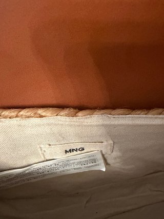 Bolso de rafia y piel camel