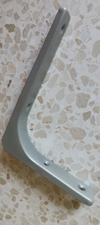 Escuadras para estanterías 6 unidades.