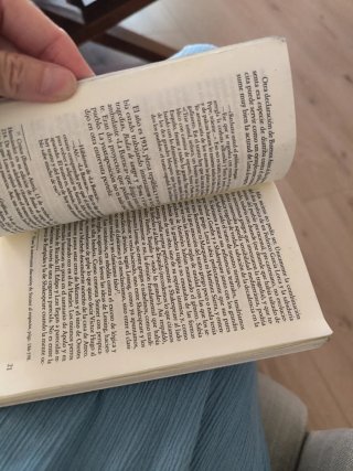 Bodas de Sangre (Letras Hispanicas) (Spanish Ed...