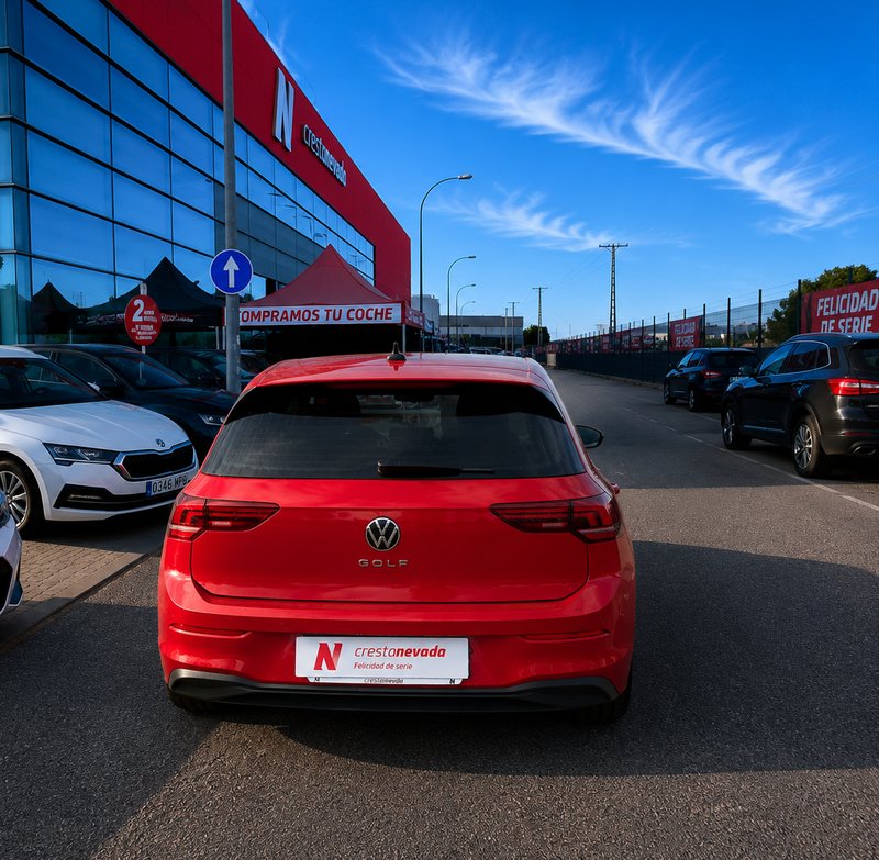 Volkswagen Golf 2025, foto 4